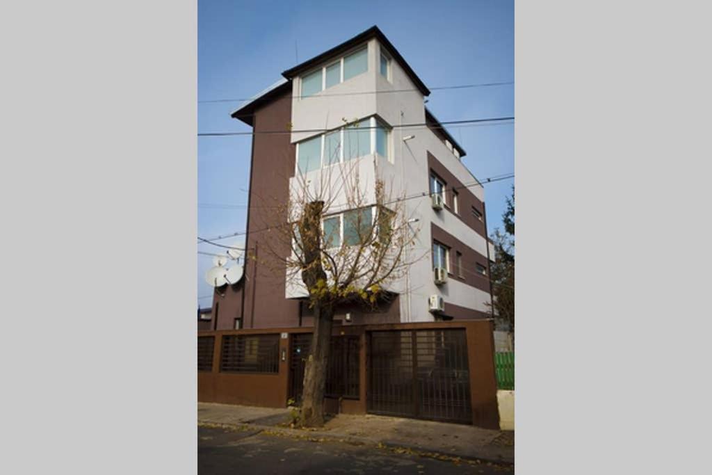 ブカレストPenthouse Larryアパートメント エクステリア 写真